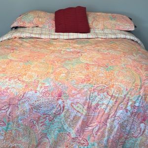 Queen/Full Comforter Set